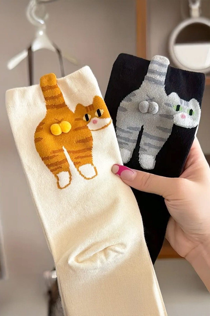 Schwarze Herrensocken 42-45 mit Katze und Eiern in 3D für Katzenliebhaber